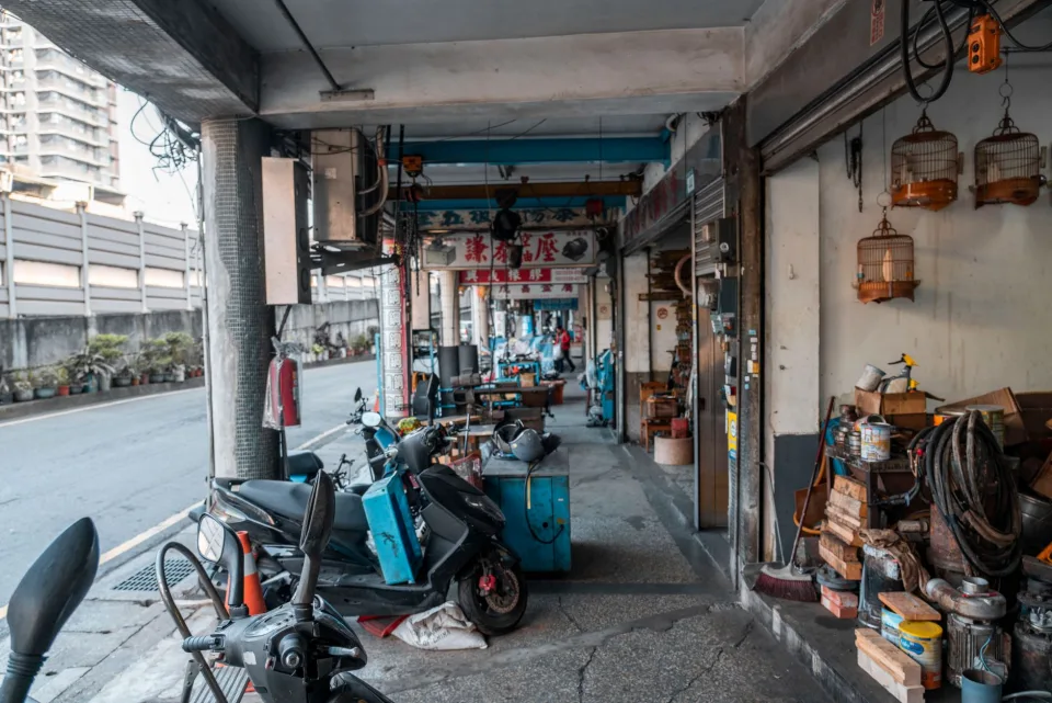 Xếp xe giao lại cho khách